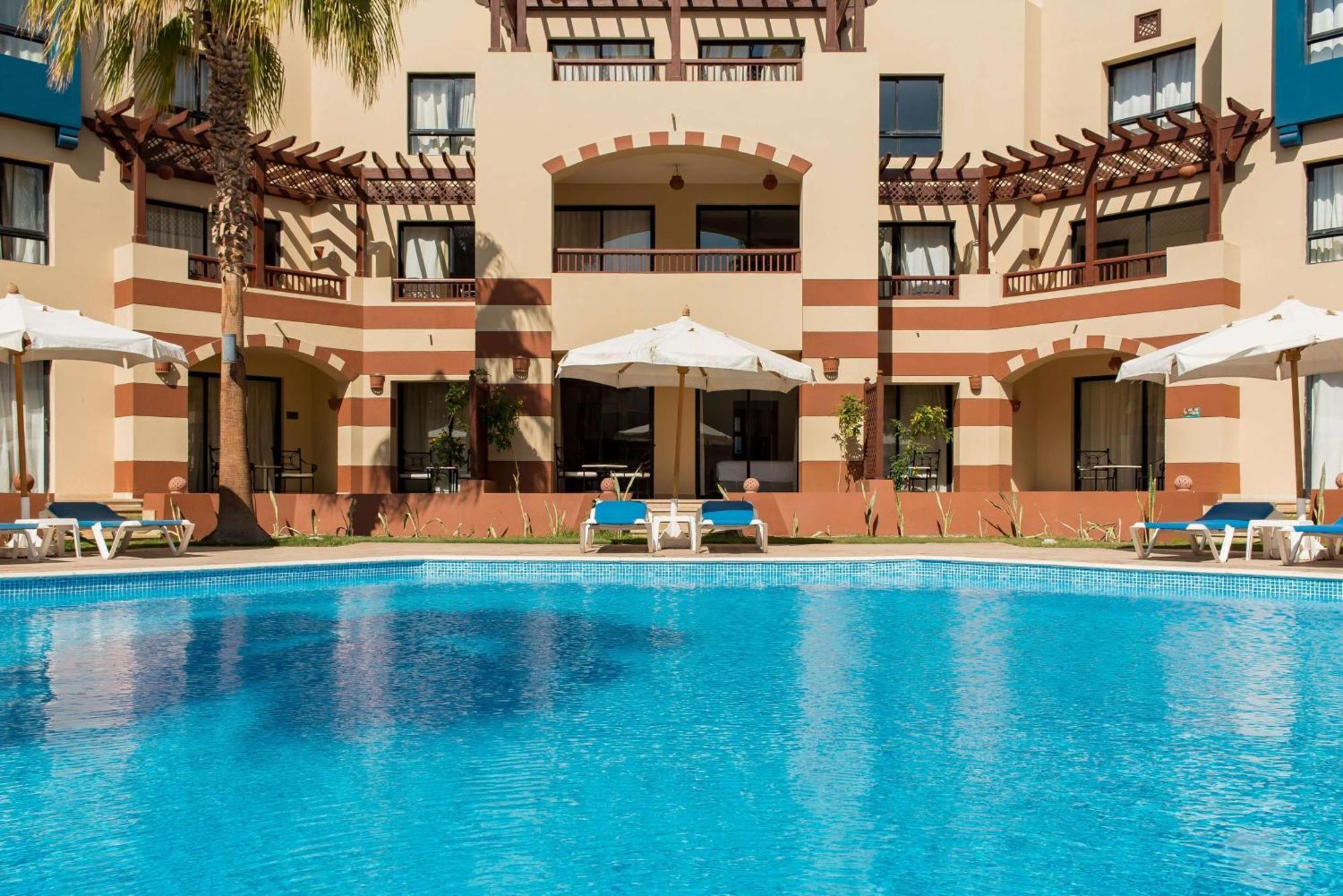 Marina Resort Port Ghalib, A Member Of Radisson Individuals エクステリア 写真